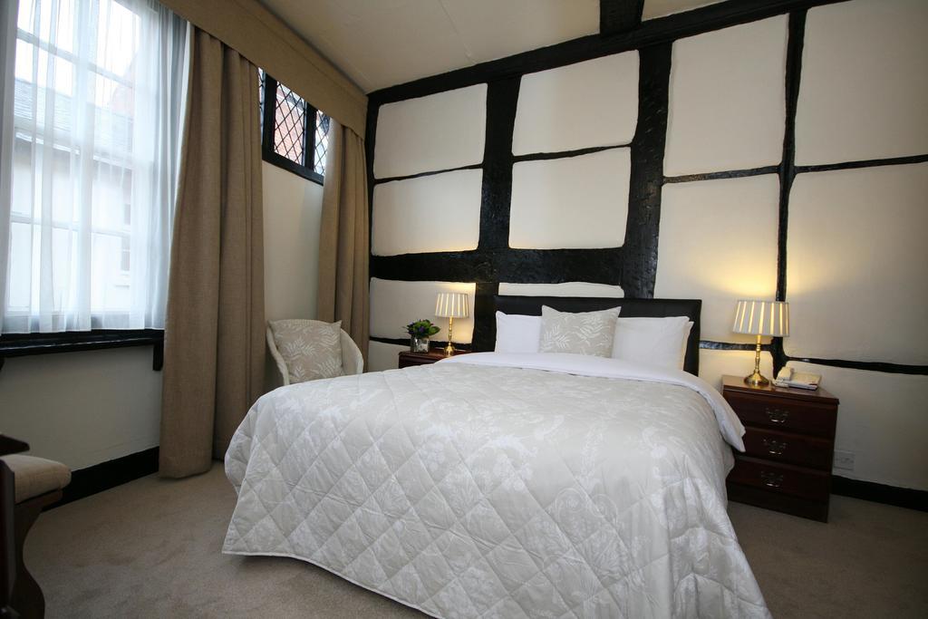 Crown Hotel Нантуич Стая снимка